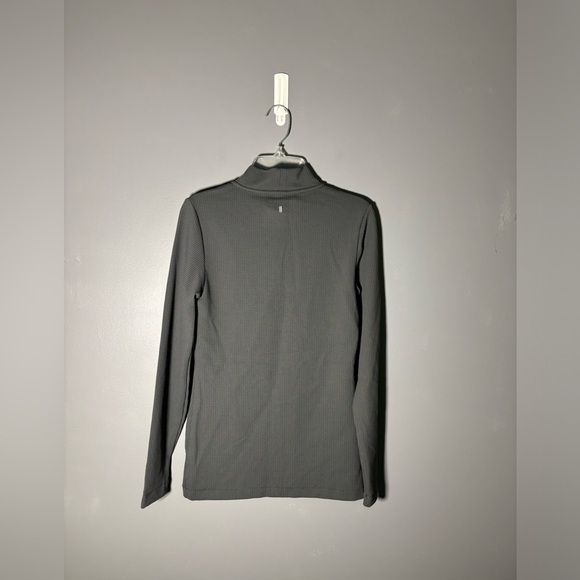 Nobull Waffle Turtleneck Long Sleeve Womens Size XS - Picture 3 of 4